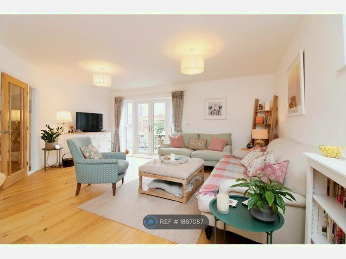 3 Bedroom Detached House To Rent In Chapel Street, East Meon, Petersfield, GU32