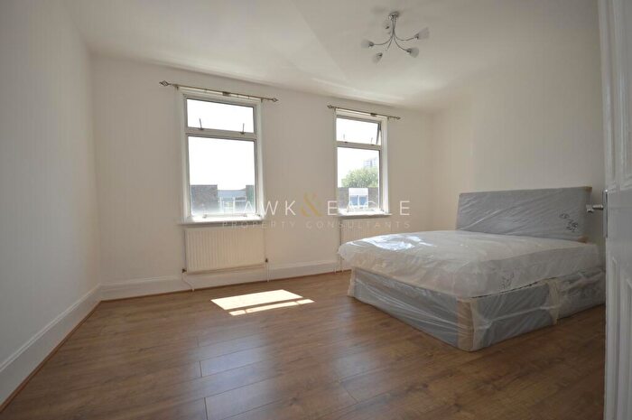 4 Bedroom Terraced House To Rent In Henniker Road, London, Greater London., E15