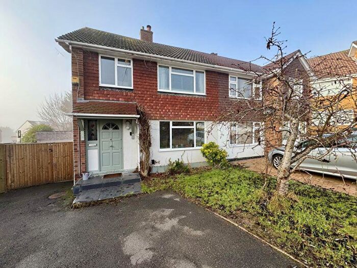 4 Bedroom Semi Detached House For Sale In Popular Location - Stunning House, SL8
