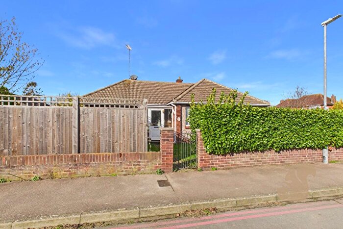 3 Bedroom Detached Bungalow For Sale In Baden Powell Drive, Colchester, CO3