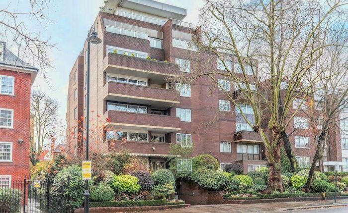 4 Bedroom Flat To Rent In Walham Court, - Haverstock Hill, NW3