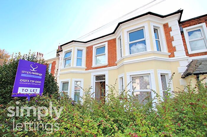 1 Bedroom Flat To Rent In Winchester Road, Worthing, BN11