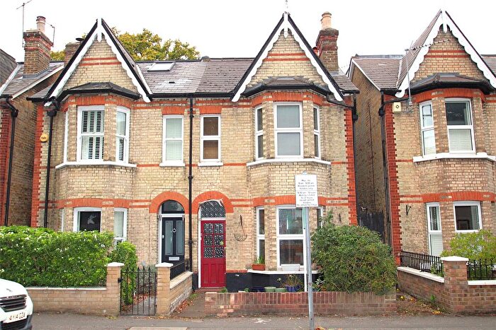 2 Bedroom Semi-detached House For Sale In Walton On Thames, Surrey, KT12