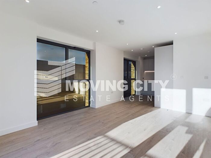 1 Bedroom Flat To Rent In Damsel Grove, London, N4