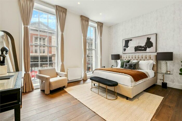 2 Bedroom Apartment To Rent In Baker Street, London, NW1