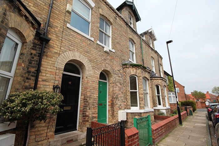 3 Bedroom Terraced House To Rent In Avenue Terrace, York, YO30