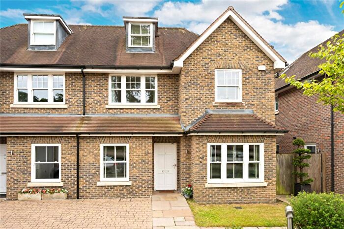 4 Bedroom Semi-Detached House To Rent In Little Orchard Place, Esher, Surrey, KT10