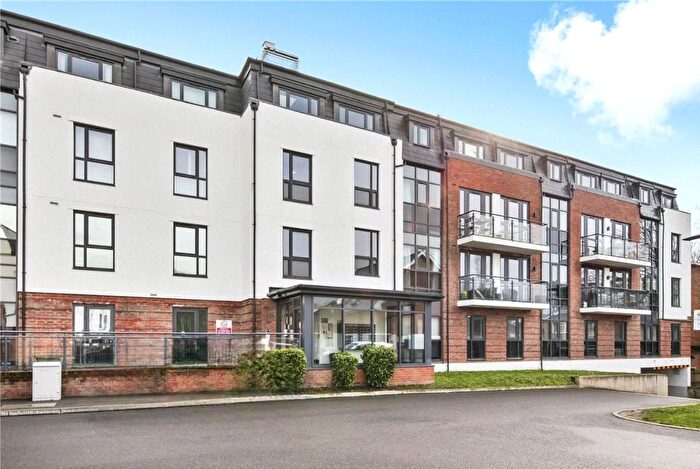 1 Bedroom Flat To Rent In Constabulary Close, West Drayton, UB7