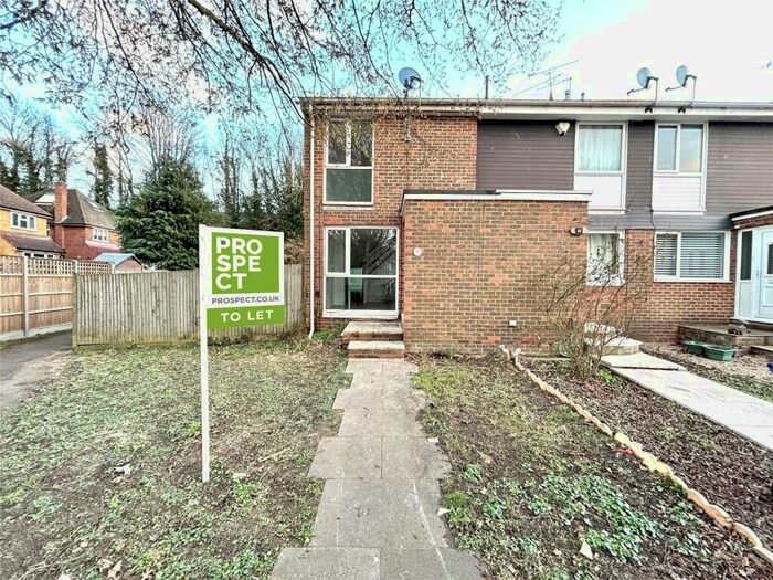 2 Bedroom End Of Terrace House To Rent In Fotherby Court, Maidenhead, Berkshire, SL6