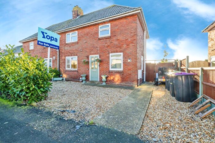 3 Bedroom Semi-Detached House For Sale In Main Avenue, Bracebridge Heath, LN4