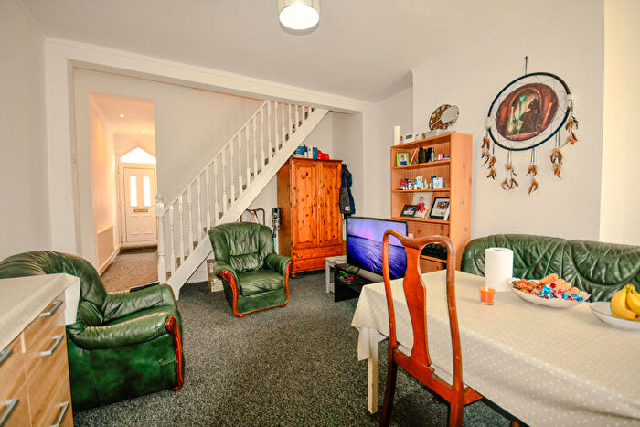 3 Bedroom Terraced House For Sale In Manuel Street, Goole, DN14