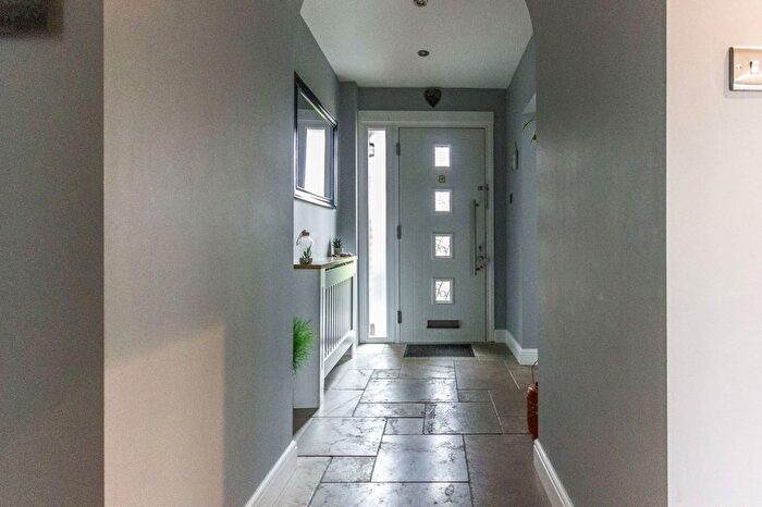 2 Bedroom Bungalow For Sale In Kidderminster Road, Bewdley, DY12