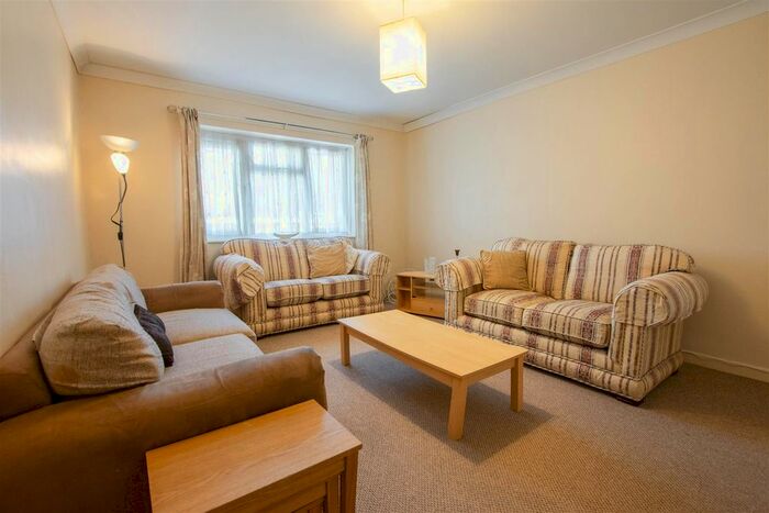 1 Bedroom Flat For Sale In Hampshire Court, Abdon Avenue, Birmingham, B29