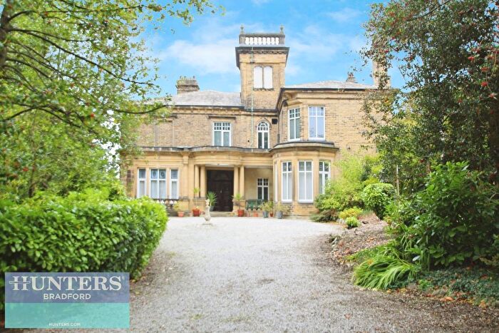 Studio For Sale In Chellow Grange, Chellow Lane Bradford, West Yorkshire, BD9