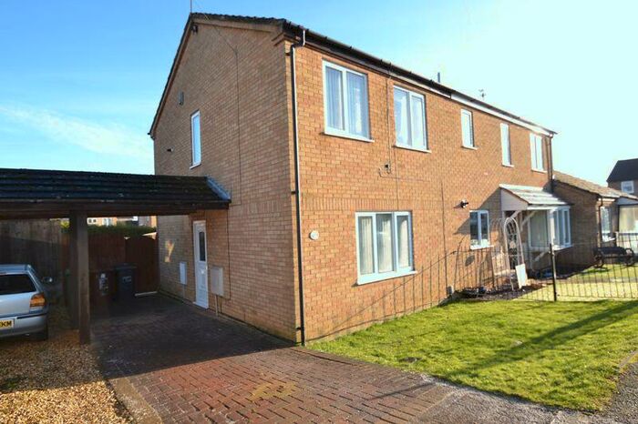 3 Bedroom Terraced House To Rent In Larch Road, Corby, NN17