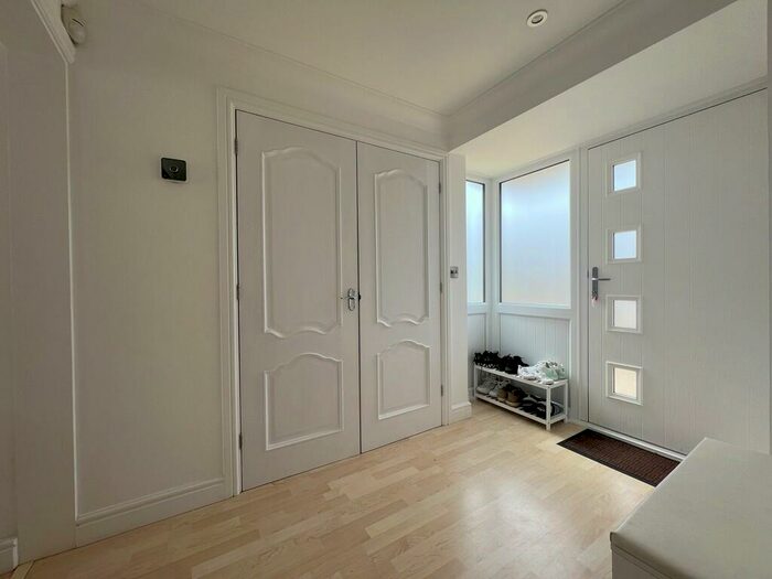 4 Bedroom Detached House For Sale In Moat Close, Colne, Huntingdon., PE28