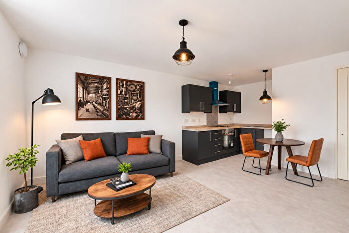 1 Bedroom Apartment For Sale In Chaucer Street, Northampton, NN2
