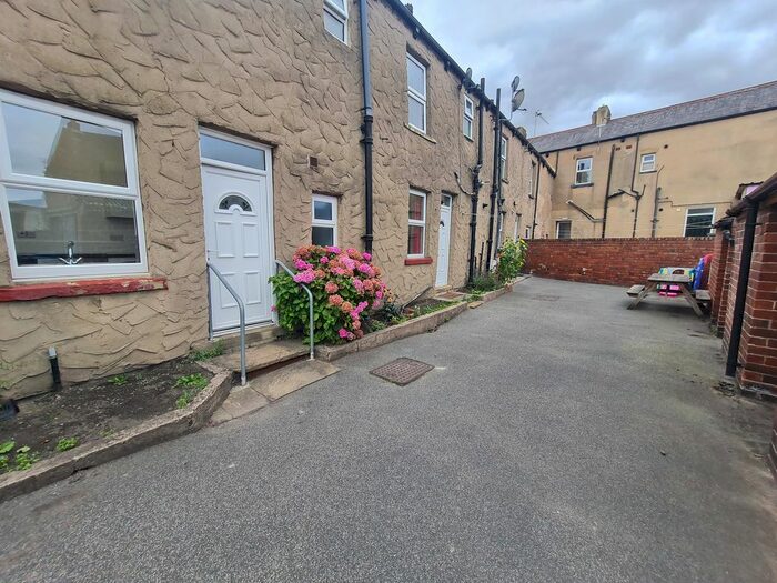 2 Bedroom Terraced House To Rent In High Street, Kippax, Leeds, LS25