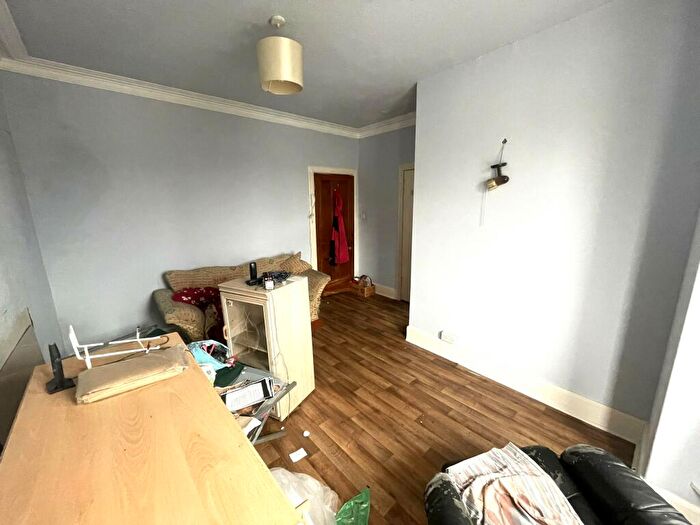 1 Bedroom Flat For Sale In / Nelson Street, Largs, Ayrshire, KA30