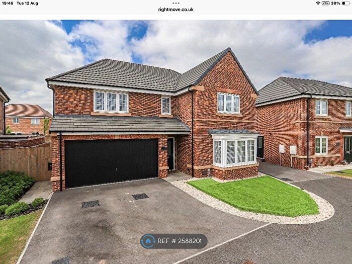 5 Bedroom Detached House To Rent In Tree Top Close, Stanley, Wakefield, WF3