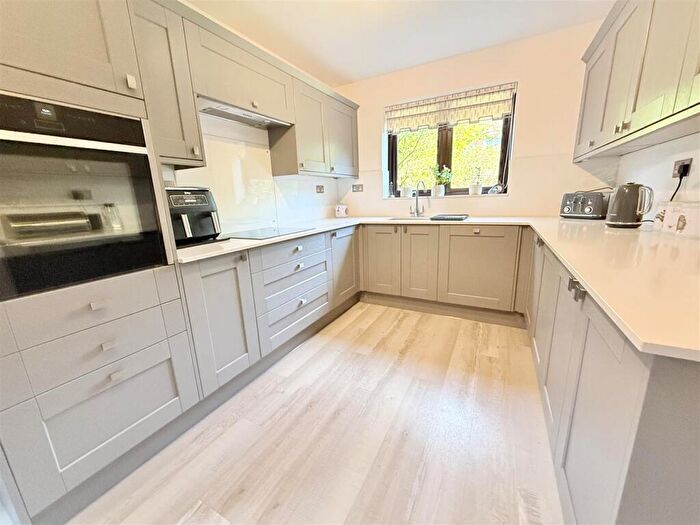 4 Bedroom Detached House For Sale In Murray Close, Broughton Astley, Leicester, LE9