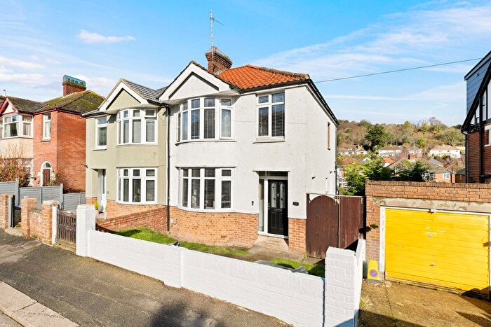 3 Bedroom Semi Detached House For Sale In Markland Road, Elms Vale, Dover, CT17