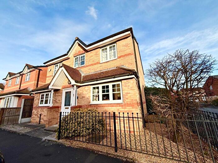 4 Bedroom Detached House For Sale In Bolbury Crescent, Swinton, M27
