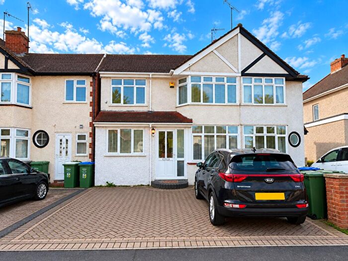 3 Bedroom House To Rent In Parkside Avenue, Bexleyheath, Kent, DA7