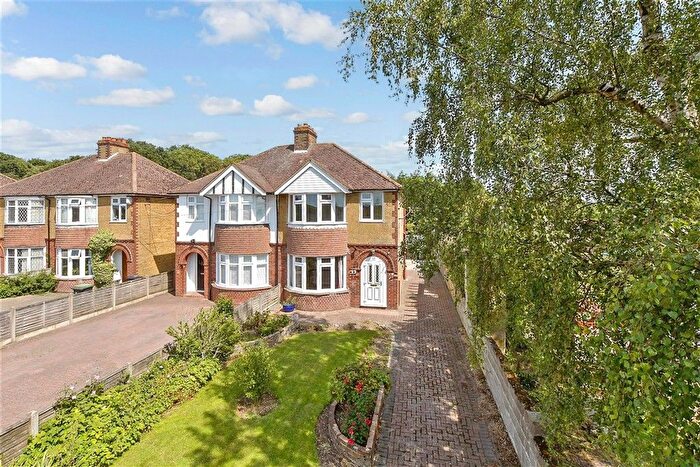 3 Bedroom Semi-Detached House For Sale In Shalloak Road, Broad Oak, Canterbury, Kent, CT2