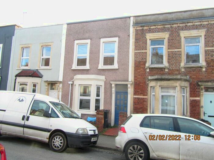 3 Bedroom Property To Rent In Oak Road, Horfield, Bristol BS7