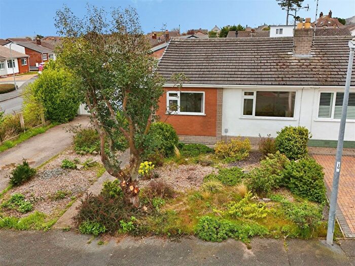 2 Bedroom Semi-detached Bungalow For Sale In Lon Ffawydd, Abergele, LL22