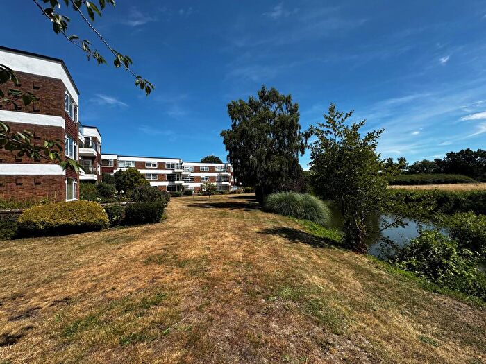 2 Bedroom Apartment To Rent In The Leys, Esher Road, Hersham, Walton-on-thames, Surrey, KT12