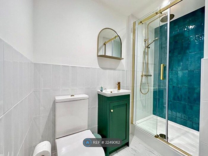 1 Bedroom Flat To Rent In Blenheim Terrace, Scarborough, YO12