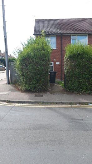 4 Bedroom Semi-detached House To Rent In Sussex Avenue, Canterbury, Kent, CT1