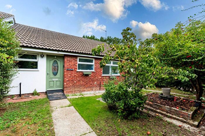 2 Bedroom Semi-Detached Bungalow For Sale In Veronica Green, Gorleston, NR31