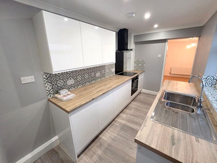 2 Bedroom Terraced House For Sale In Clifton Street, Gosport, Hampshire, PO12