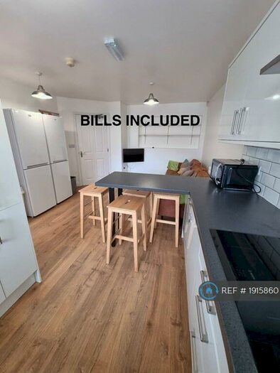 6 Bedroom Terraced House To Rent In Guildford Park Avenue, Guildford, GU2