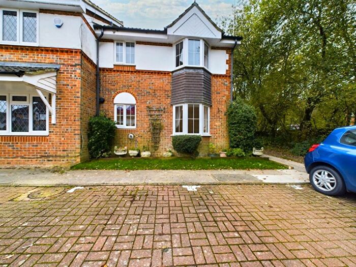 1 Bedroom Terraced House To Rent In Maidenbower, RH10