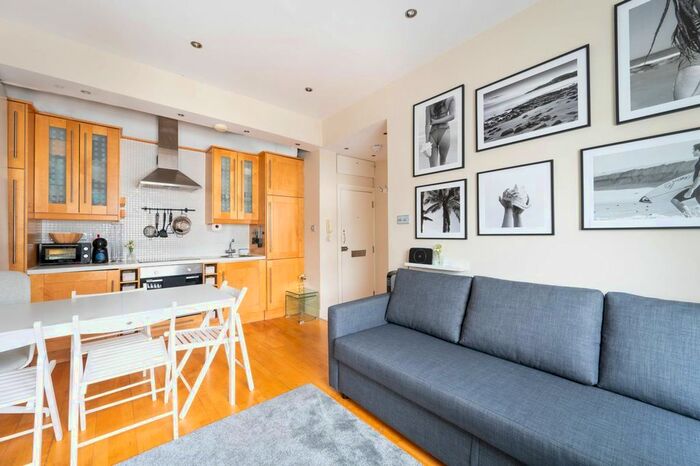 1 Bedroom Flat To Rent In Colville Gardens, Notting Hill, London, W11