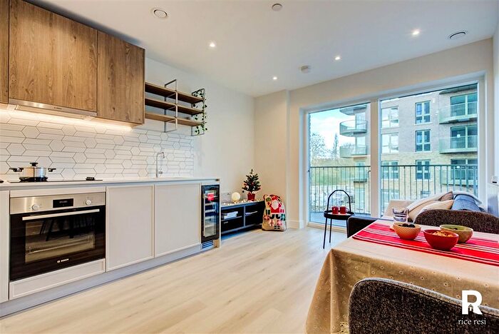 1 Bedroom Flat To Rent In Astell Road, London, SE3