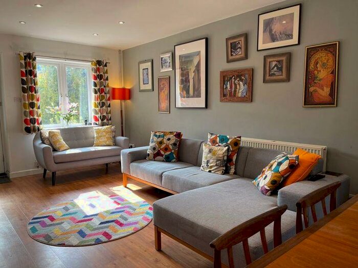 3 Bedroom Semi-Detached House For Sale In Botley, Oxford, OX2