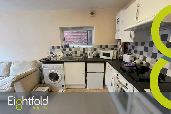1 Bedroom Flat To Rent In High Street, Newhaven, BN9