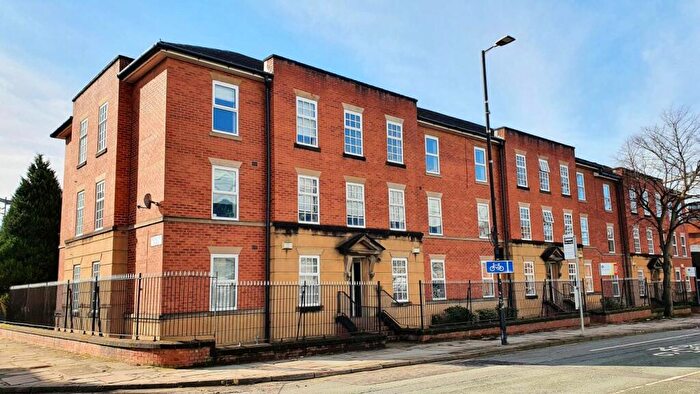 2 Bedroom Apartment To Rent In Liverpool Road, Castlefield, M3