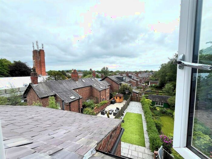 3 Bedroom House To Rent In Altrincham Road, Wilmslow, SK9