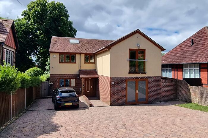 4 Bedroom Detached House For Sale In Drayton, Hampshire, PO6