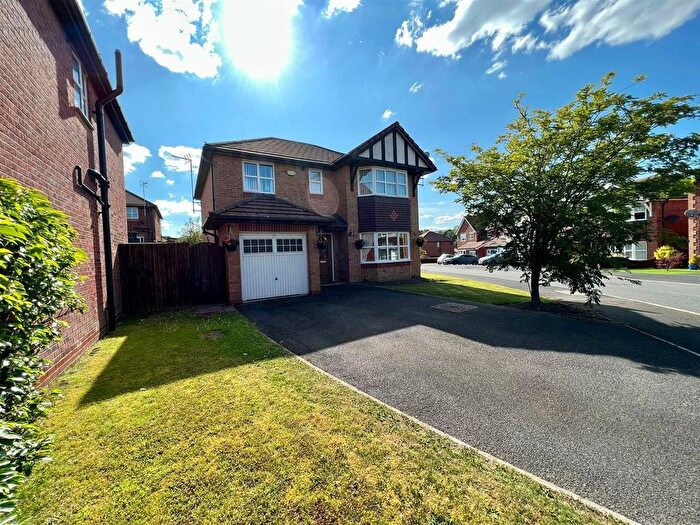 4 Bedroom Detached House For Sale In Rhuddlan Road, Acrefair, Wrexham, LL14