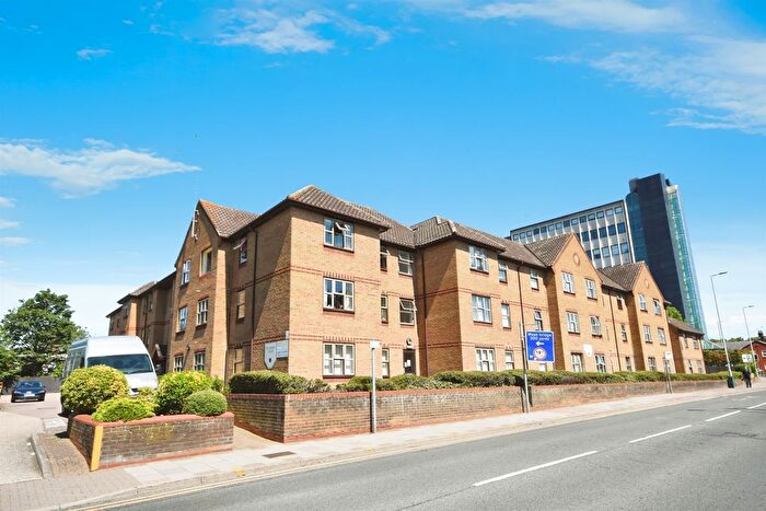 1 Bedroom Property For Sale In Springfield Road, Chelmsford, CM2