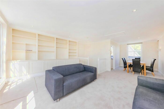 3 Bedroom Flat To Rent In Cambridge Street, London, SW1V