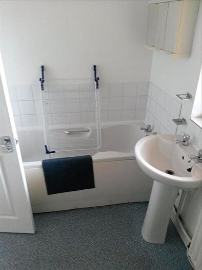 5 Bedroom Terraced House To Rent In Ilkeston Road, Nottingham, NG7