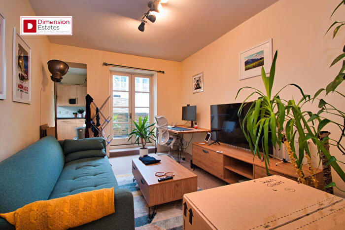 1 Bedroom Flat To Rent In Richmond Road, London Fields, Dalston, Stokenewington, Hackney, E8